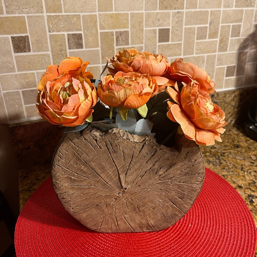 Beautiful vase from UCI unlimited container